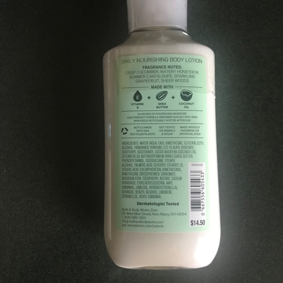 Bath & Body Works Pink Cucumber Melon 24 hr Moisture Body Lotion 8 fl oz/236 ml - Picture 7 of 15